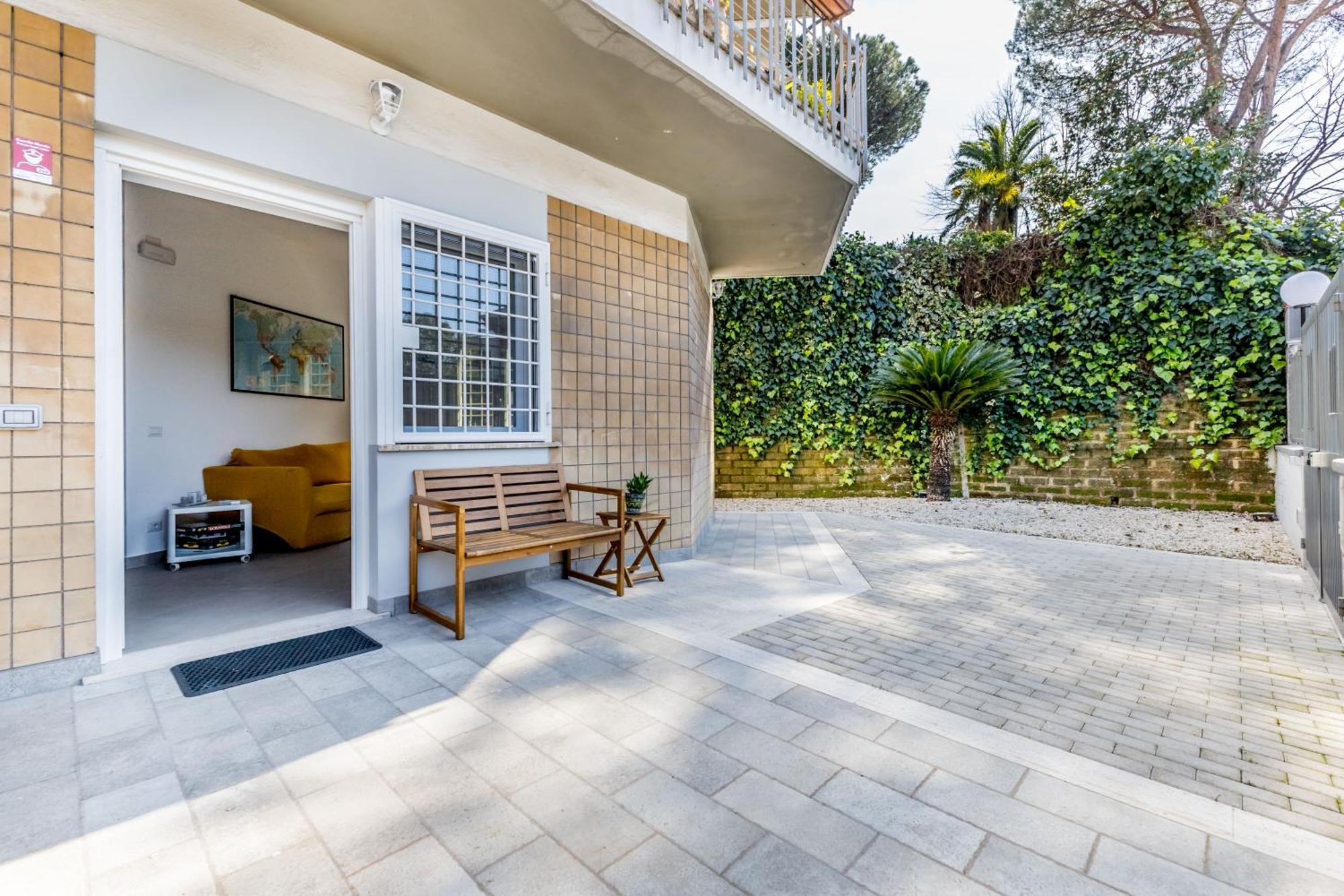Al 32C Del Gianicolo Apartment Rome Bagian luar foto